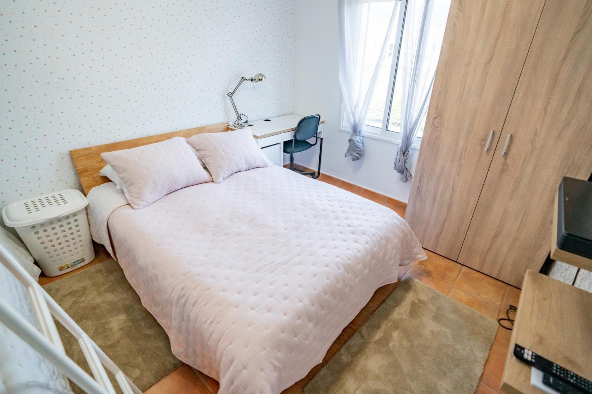 Casa Julio - Alcala Complete Coastal Retreat - Entire Apartment - 3 Min Walk From The Ocean - Shared Entrance With Host ภายนอก รูปภาพ