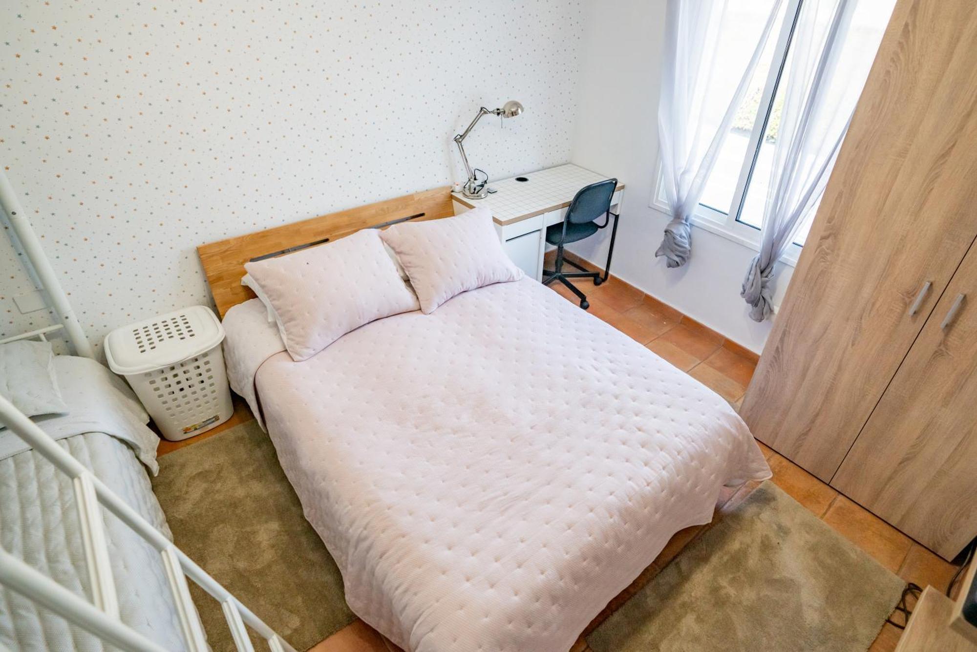 Casa Julio - Alcala Complete Coastal Retreat - Entire Apartment - 3 Min Walk From The Ocean - Shared Entrance With Host ภายนอก รูปภาพ